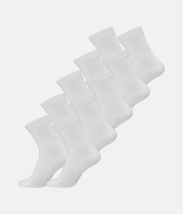 10 pairs of white bamboo socks