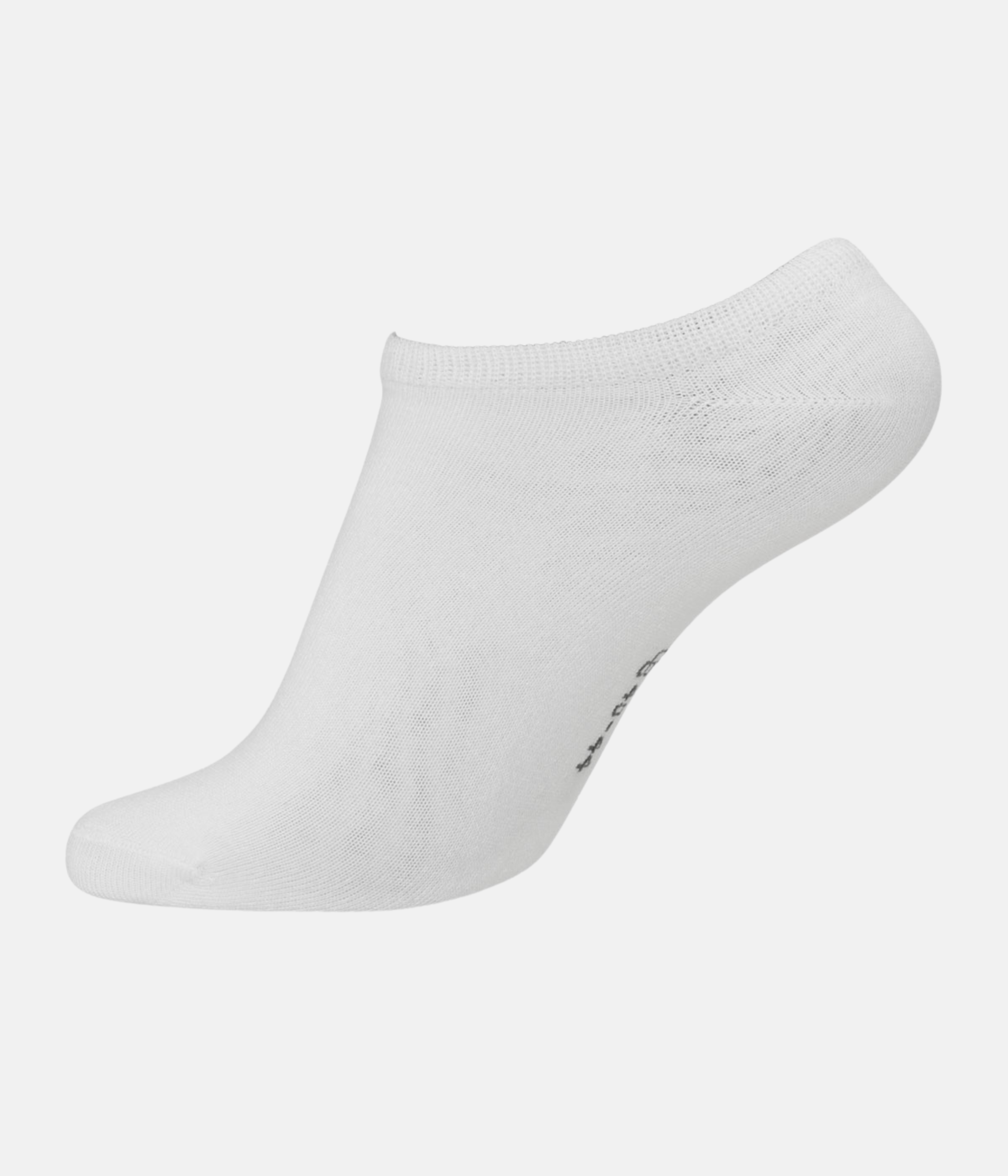 5 pack white bamboo no show socks