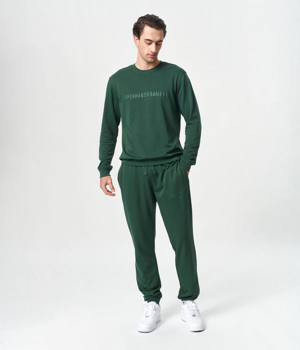 Green bamboo jogging set with logo