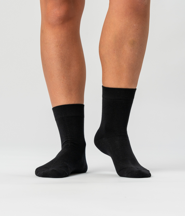 10 pairs of black bamboo socks low cut