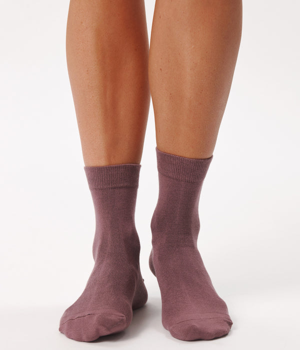 10 pairs of bamboo socks low cut white/mauve mix