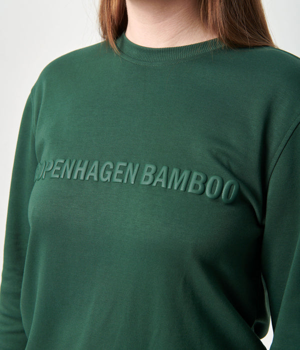 Green bamboo jogging set with logo