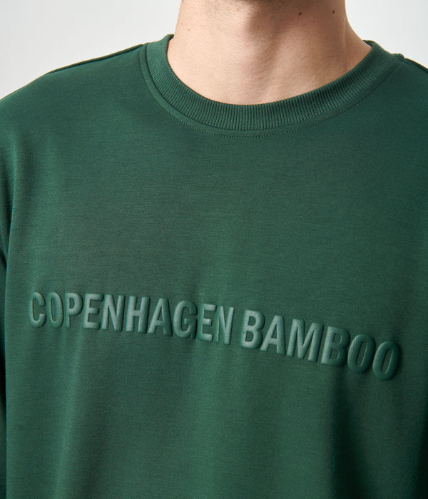 Green bamboo jogging set with logo