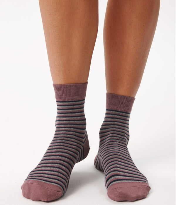 5 pack bamboo socks in mauve and stripes mix    Copenhagen Bamboo